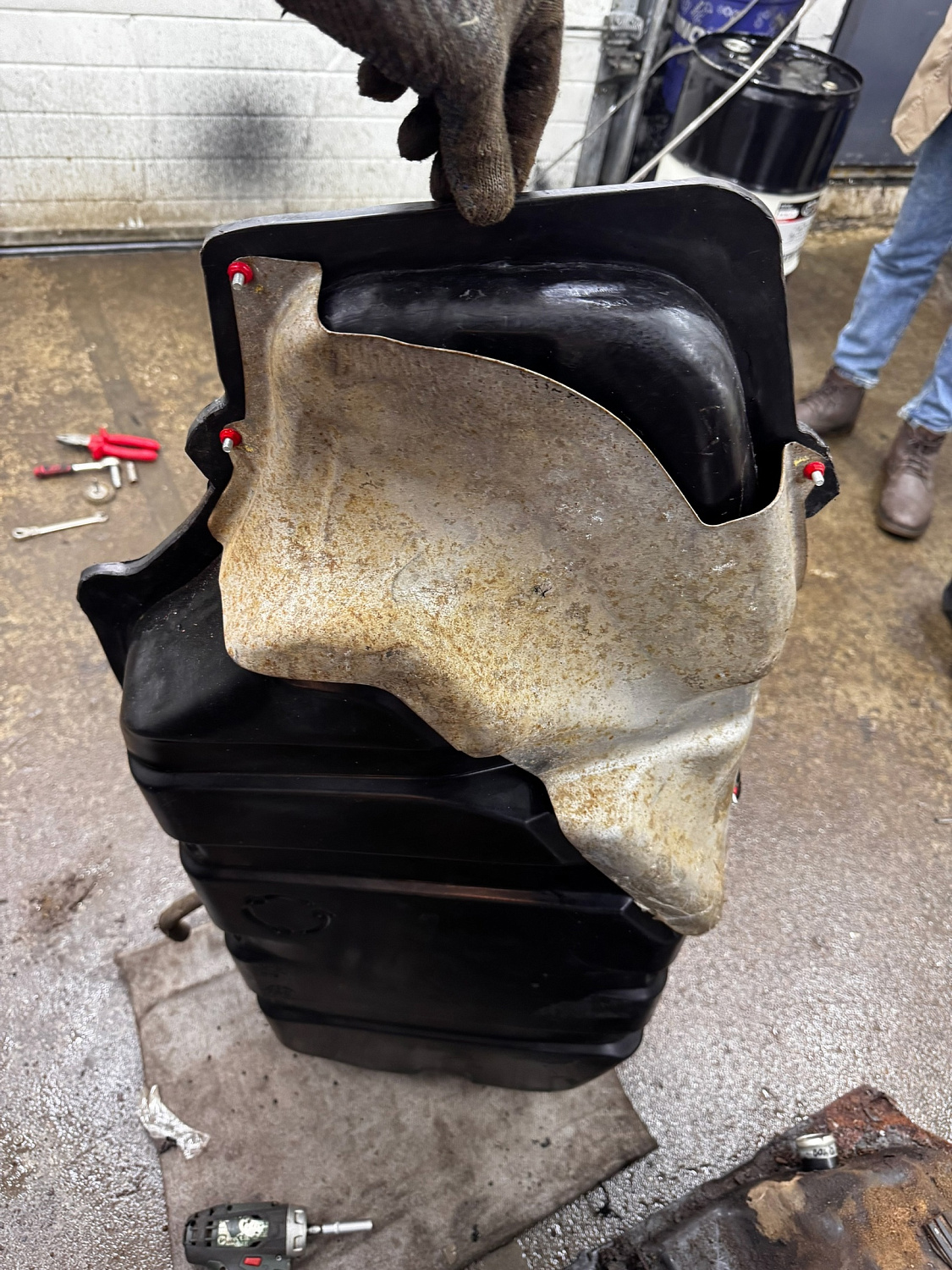 Топливный бак Hyundai Solaris пластик 2010-2017 г.в. (bolt-on)